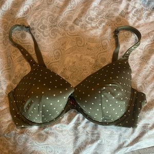 Lane Bryant Intuition Plunge Bra 40D like new